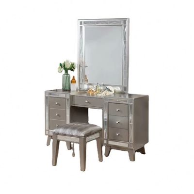 Maquiagem contemporânea de quarto espelhado Despensa de mesa com banquinho