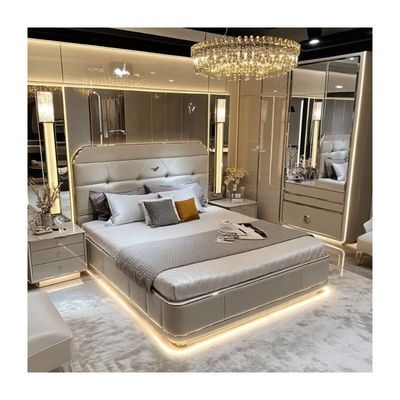 Cama de madeira de design moderno ajustável tamanho Queen para conjunto de quarto King espelhado de luxo italiano em casa ou quarto de hotel